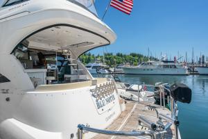 BluNotteCharters_LuminateMedia_13